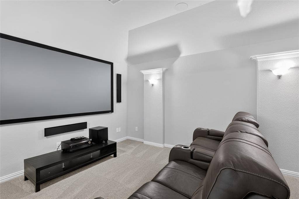 14027 Wheatfield Lane, Frisco, TX 75035 Fully equipped media room
