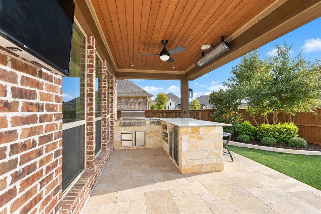 14027 Wheatfield Lane, Frisco, TX 75035 Outdoor kitchen
