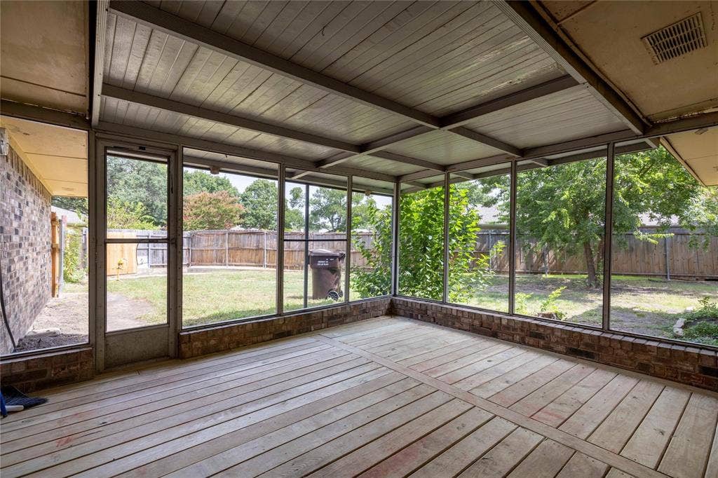 2705 Chadwick Drive, Plano, TX 75075 2705 Chadwick Drive, Plano, TX 75075