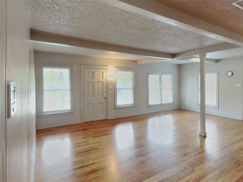 4124 Lovell Avenue, Fort Worth, TX 76107 4124 Lovell Avenue, Fort Worth, TX 76107
