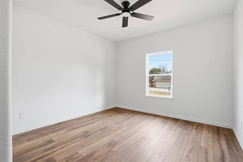 4300 Lucero Drive, Granbury, TX 76048 4300 Lucero Drive, Granbury, TX 76048