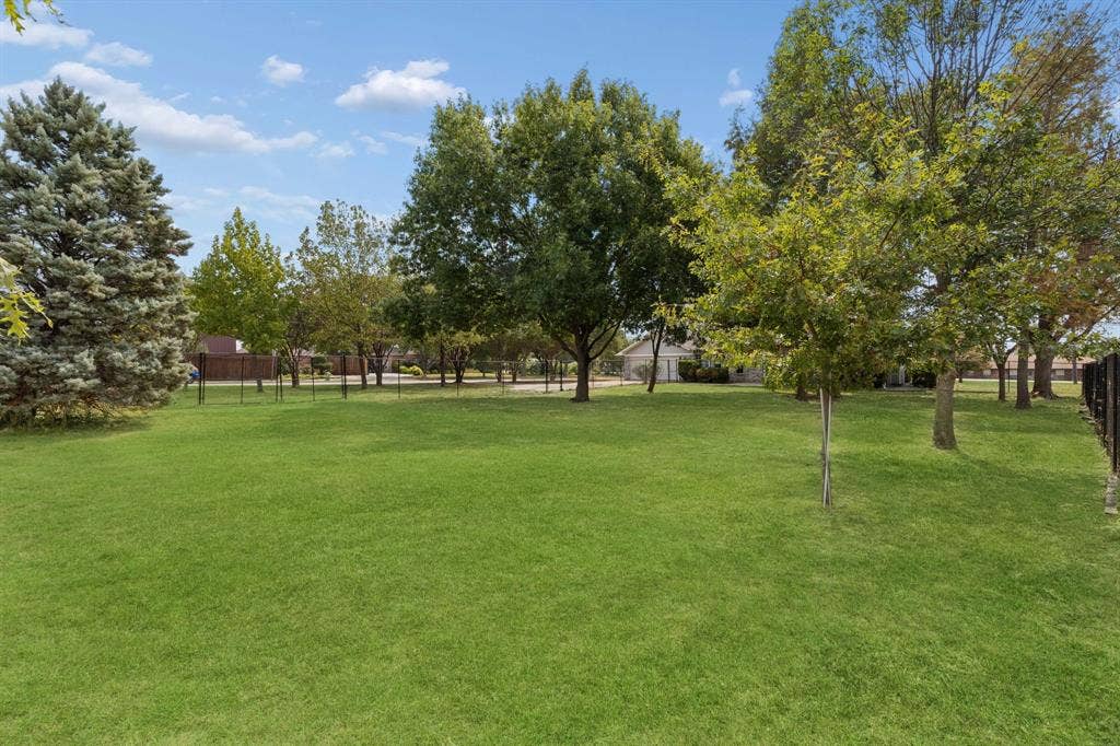 1609 Blackburn Road, Sachse, TX 75048 1609 Blackburn Road, Sachse, TX 75048