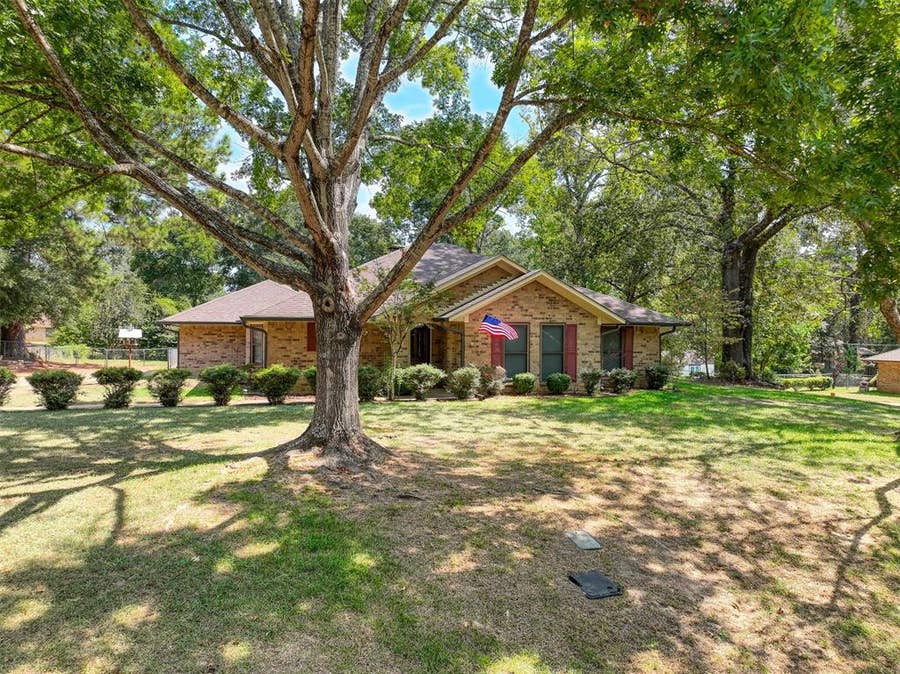 Property photo for 1690 An County Road 359, Palestine, TX