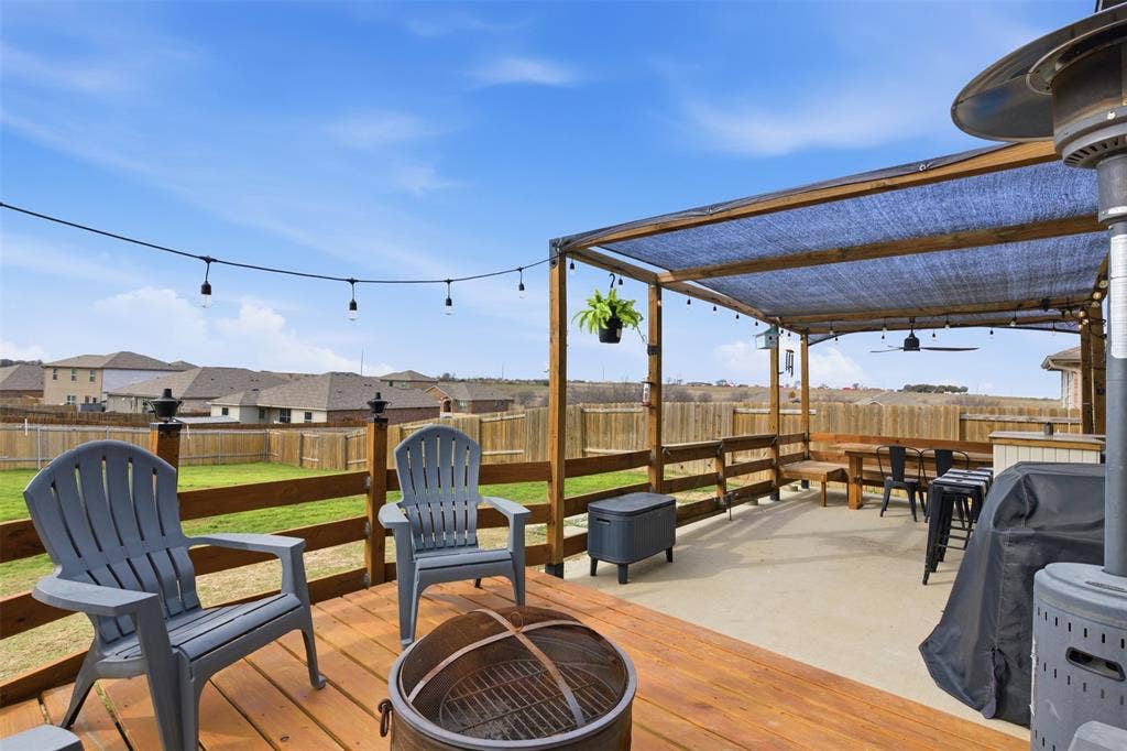 112 Saloon Cove E, Newark, TX 76071 112 Saloon Cove E, Newark, TX 76071