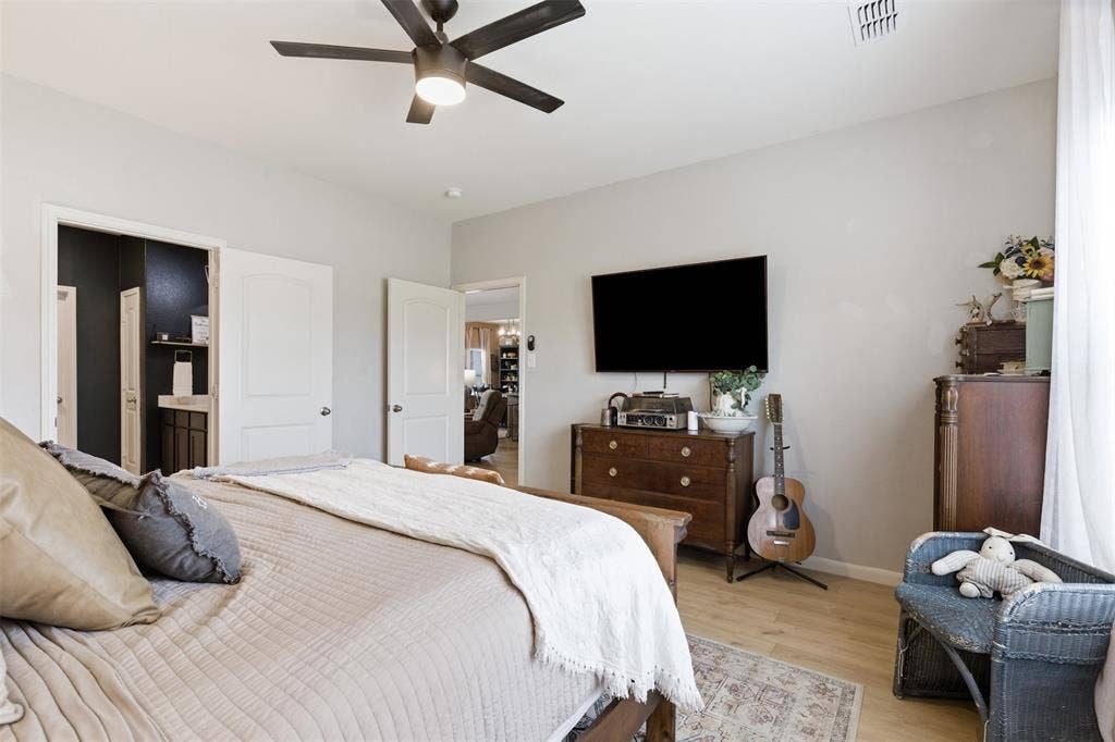 112 Saloon Cove E, Newark, TX 76071 112 Saloon Cove E, Newark, TX 76071