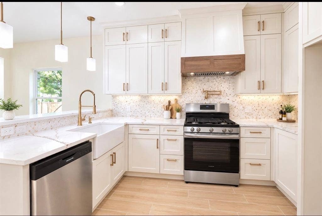 406 E Belknap Street, Ennis, TX 75119 406 E Belknap Street, Ennis, TX 75119
