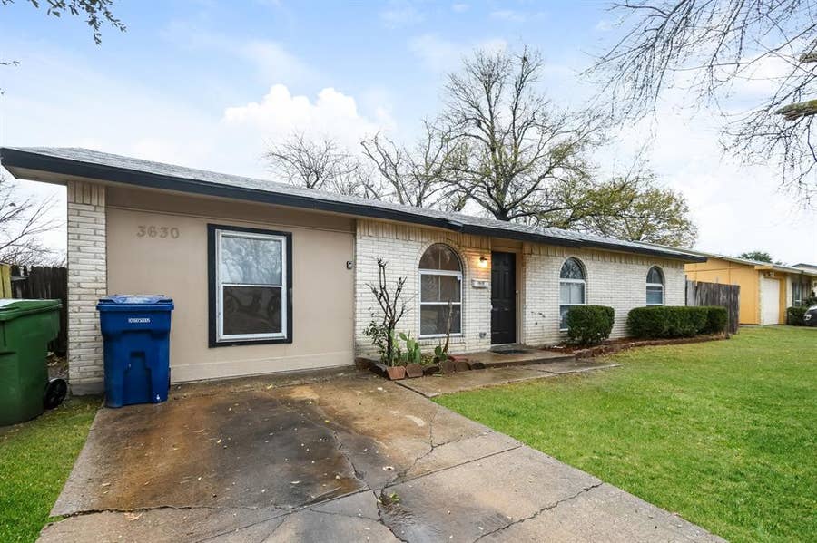 Property photo for 3630 Williamsburg Drive, Garland, TX