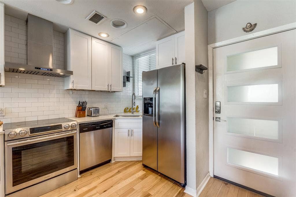 3907 Throckmorton Street, #2, Dallas, TX 75219 3907 Throckmorton Street, #2, Dallas, TX 75219