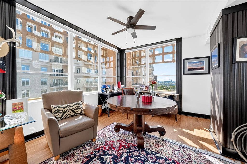 3525 Turtle Creek Boulevard, #17B, Dallas, TX 75219 Primary Suite corner office