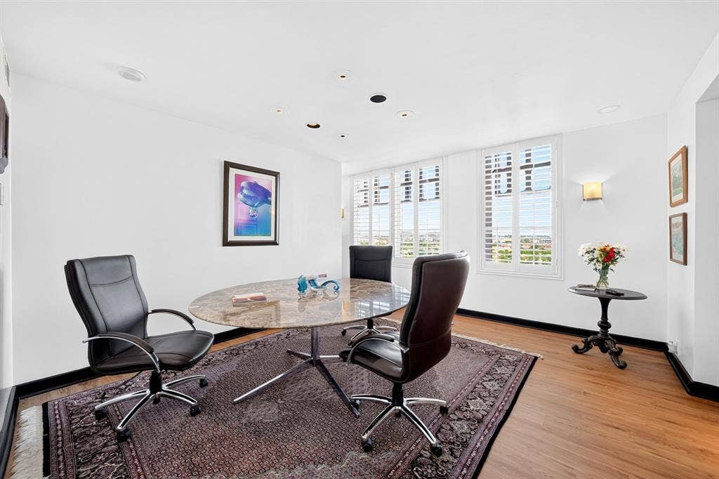 3525 Turtle Creek Boulevard, #17B, Dallas, TX 75219 Second Guest Suite