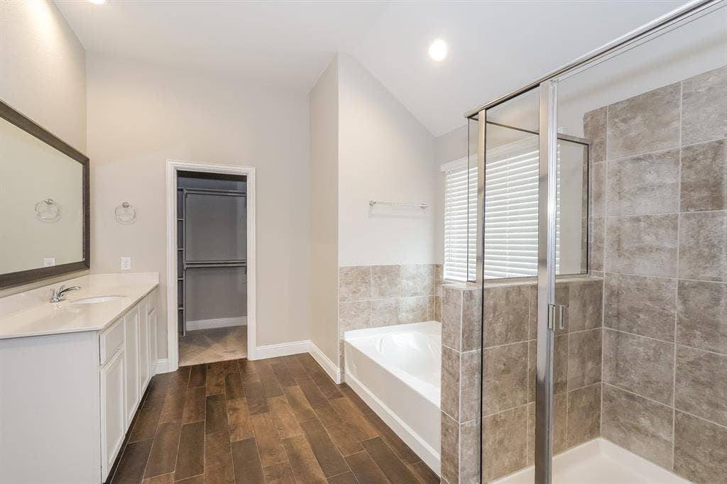 701 Brody Trail, Weatherford, TX 76008 701 Brody Trail, Weatherford, TX 76008
