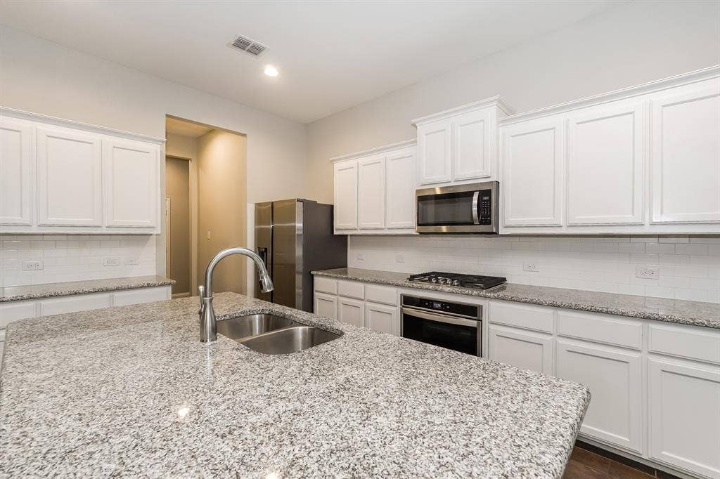 701 Brody Trail, Weatherford, TX 76008 701 Brody Trail, Weatherford, TX 76008