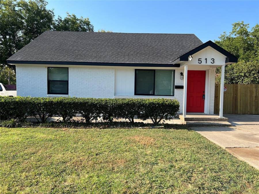 Property photo for 513 Cascade Drive, Garland, TX