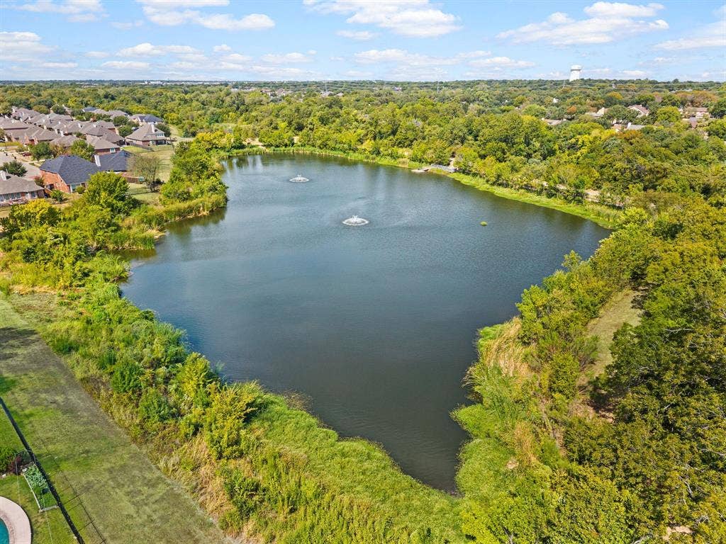 307 Park Haven Boulevard, Euless, TX 76039 Community pond with established landscaping and two water features