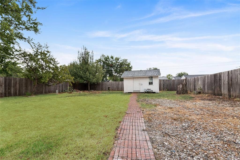 616 Chandler Drive, Garland, TX 75040 616 Chandler Drive, Garland, TX 75040