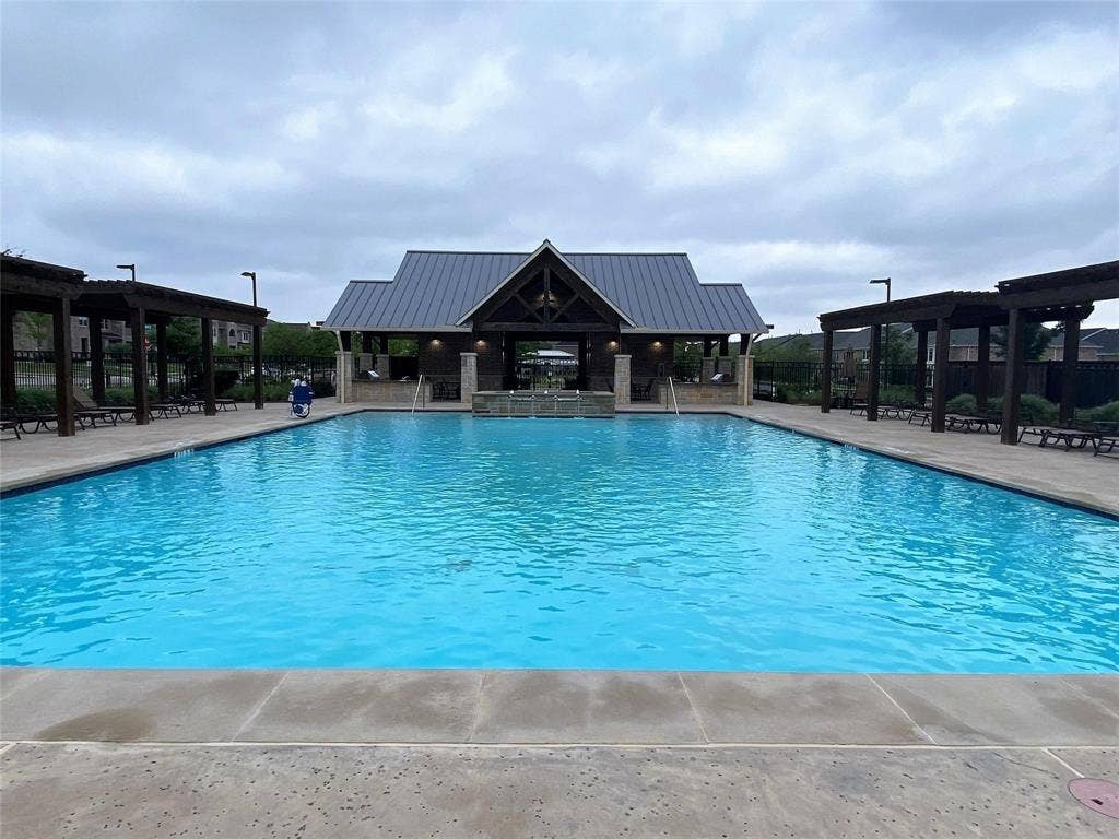 7297 Sacaton Trail, Frisco, TX 75033 Enjoy Community Pool Access