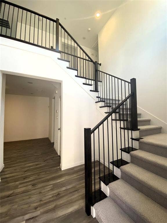 7297 Sacaton Trail, Frisco, TX 75033 Staircase Within Townhome