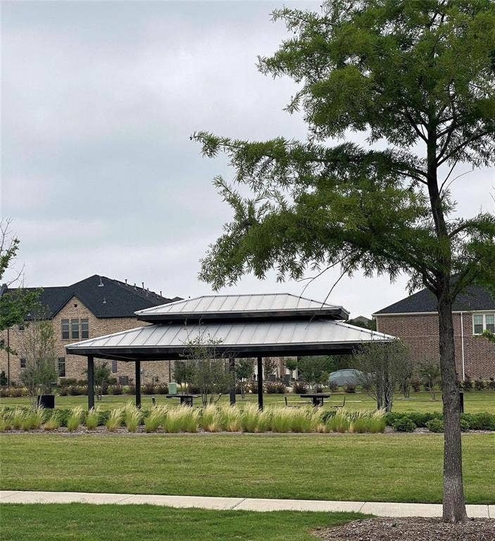 7297 Sacaton Trail, Frisco, TX 75033 Entertain in the Community Park Pavillion
