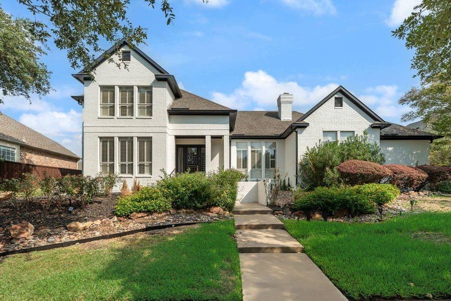 Property photo for 2217 Clearspring Drive S, Irving, TX