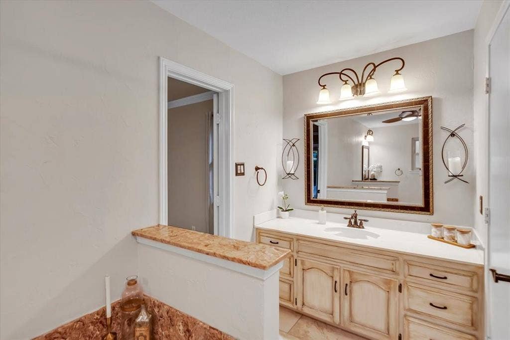 1111 Berkshire Court, Trophy Club, TX 76262 Primary Bathroom