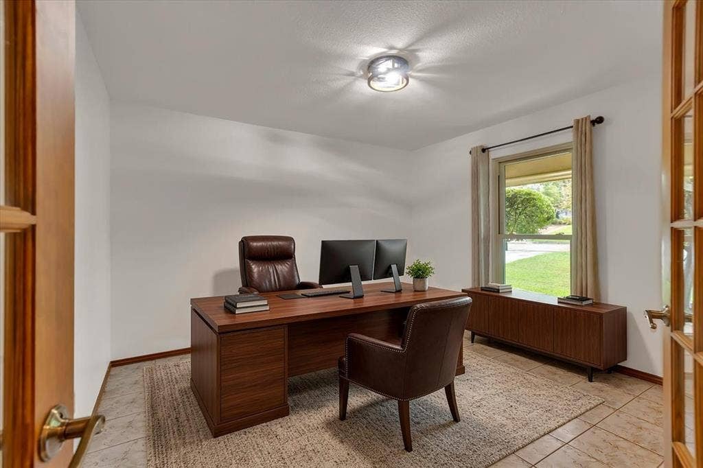 1111 Berkshire Court, Trophy Club, TX 76262 Virtual Staging