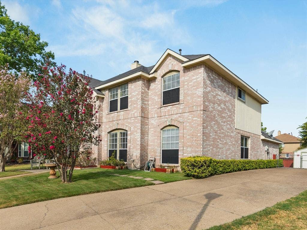 7501 Gillon Drive, Rowlett, TX 75089