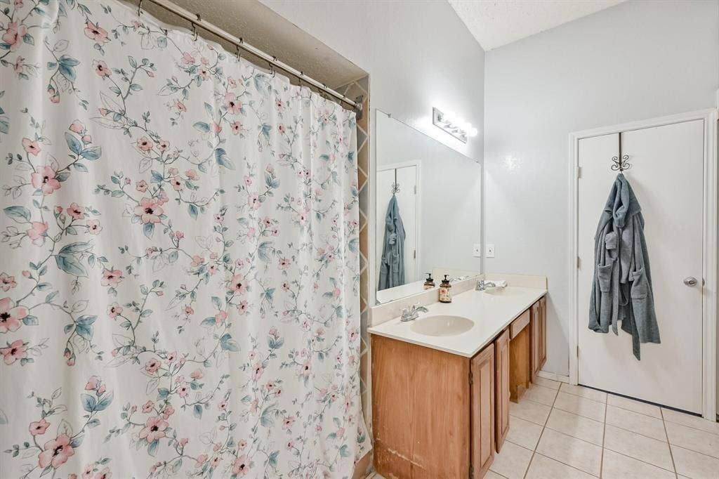 555 Ranch Trail, #206, Irving, TX 75063 555 Ranch Trail, #206, Irving, TX 75063