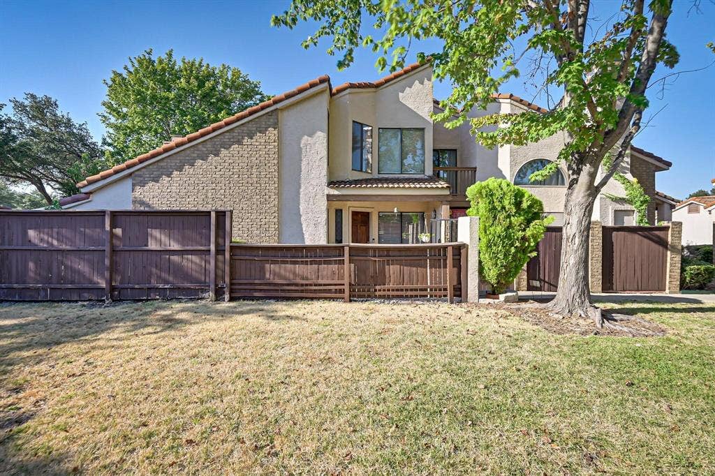 555 Ranch Trail, #206, Irving, TX 75063 555 Ranch Trail, #206, Irving, TX 75063