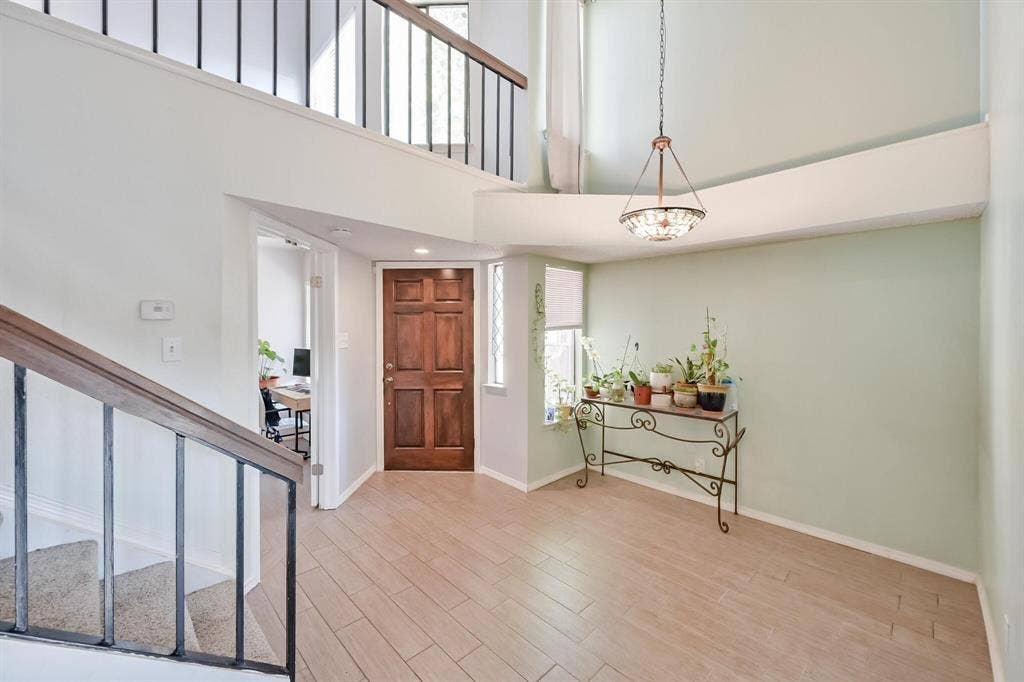 555 Ranch Trail, #206, Irving, TX 75063 555 Ranch Trail, #206, Irving, TX 75063