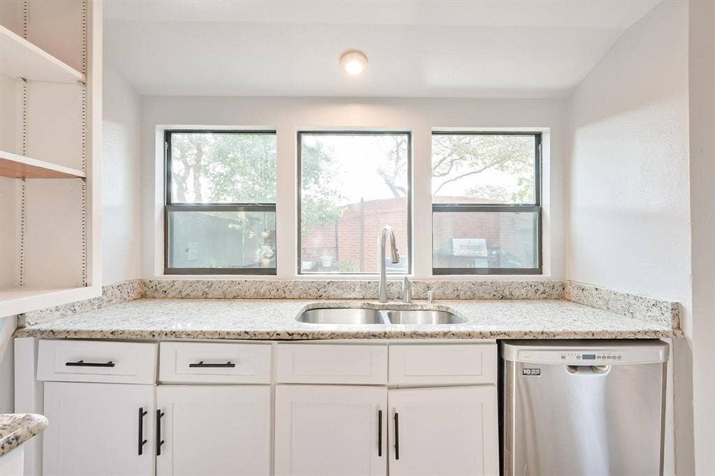555 Ranch Trail, #206, Irving, TX 75063 555 Ranch Trail, #206, Irving, TX 75063