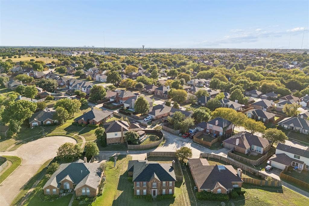 1203 White Drive, Cedar Hill, TX 75104 1203 White Drive, Cedar Hill, TX 75104