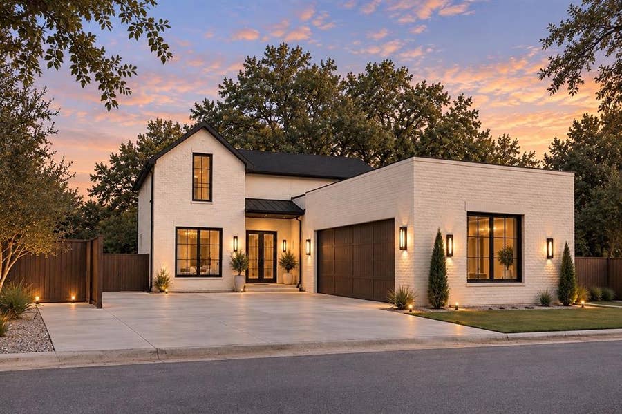 Property photo for 3459 Bernal Drive, Dallas, TX