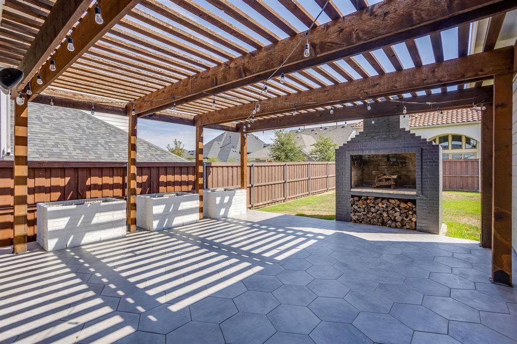1800 Narita Bend, Fort Worth, TX 76008