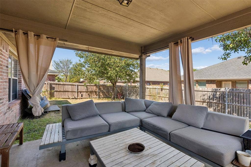 3118 Rosslynn Court, Seagoville, TX 75159 Covered patio featuring a concrete slab and wood-finish ceiling