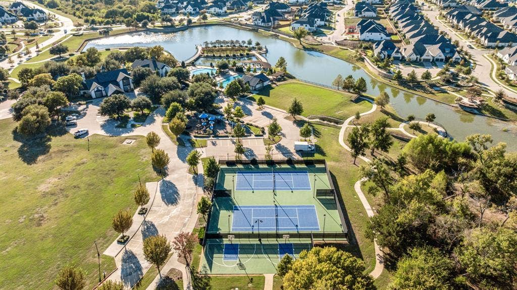 2608 Seabiscuit Road, Celina, TX 75009 2608 Seabiscuit Road, Celina, TX 75009