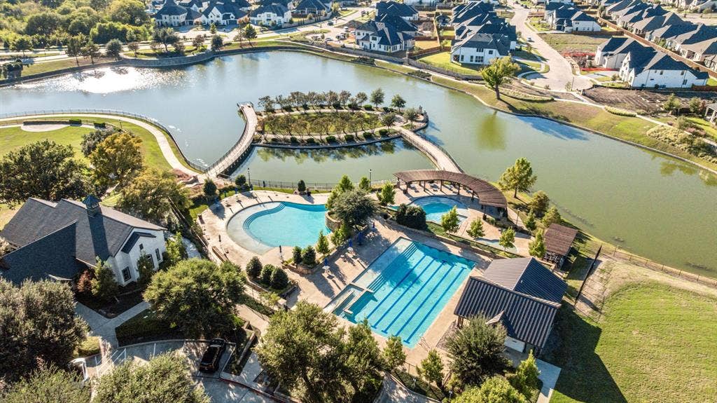 2608 Seabiscuit Road, Celina, TX 75009 2608 Seabiscuit Road, Celina, TX 75009