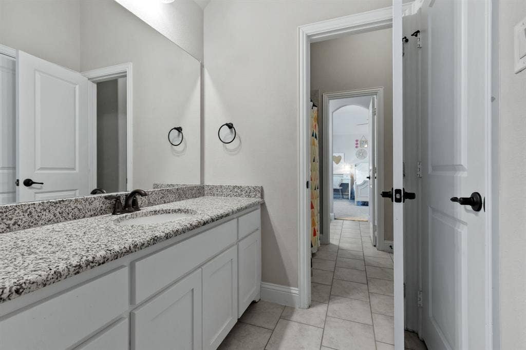2608 Seabiscuit Road, Celina, TX 75009 2608 Seabiscuit Road, Celina, TX 75009