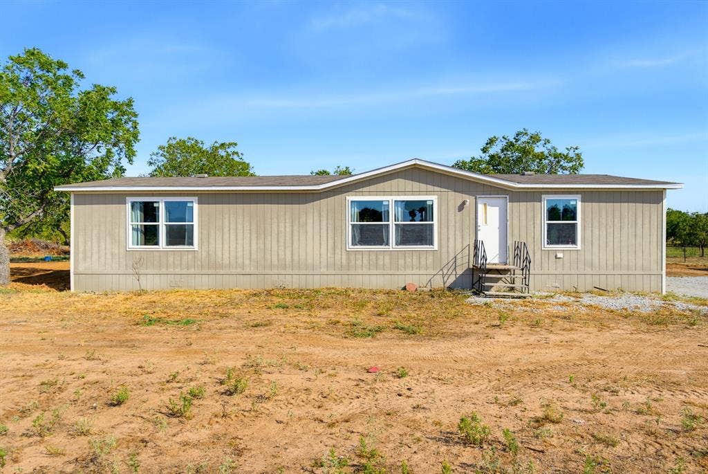 6189 Private Road 2752, Clyde, TX 79510