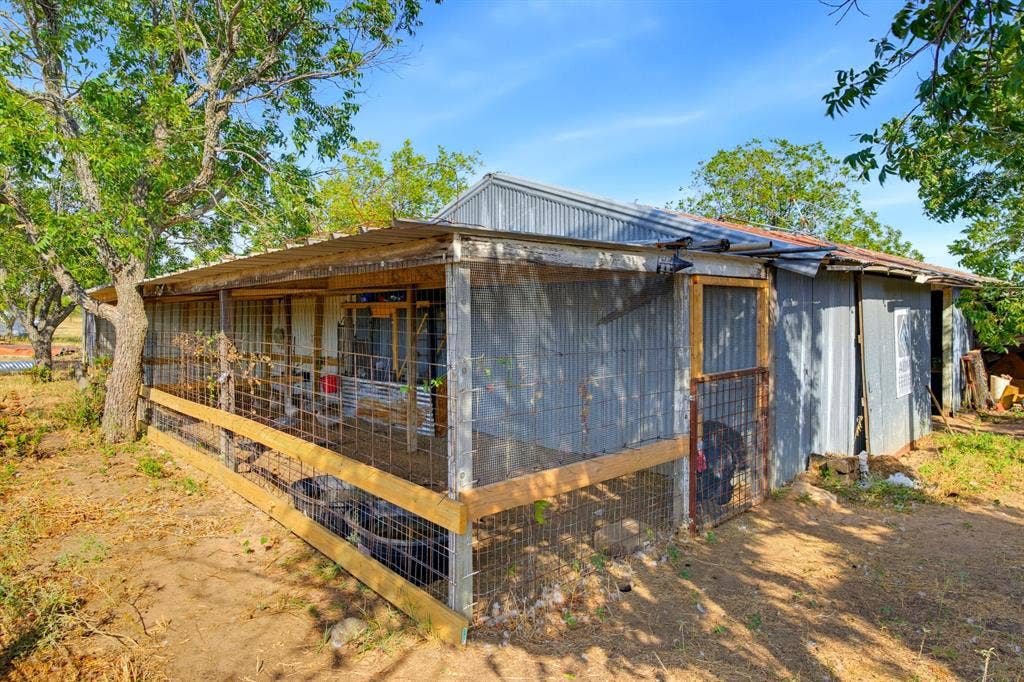 Poultry coop