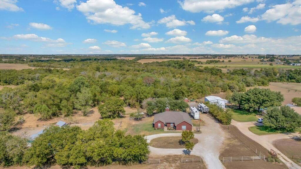 3287 Rosenthal Parkway, Lorena, TX 76655 3287 Rosenthal Parkway, Lorena, TX 76655