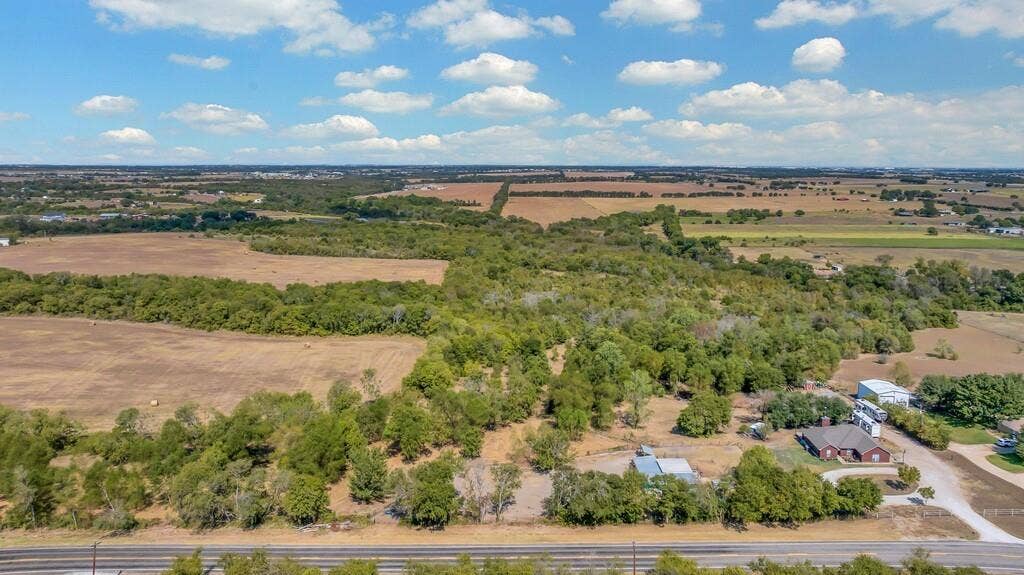 3287 Rosenthal Parkway, Lorena, TX 76655 3287 Rosenthal Parkway, Lorena, TX 76655
