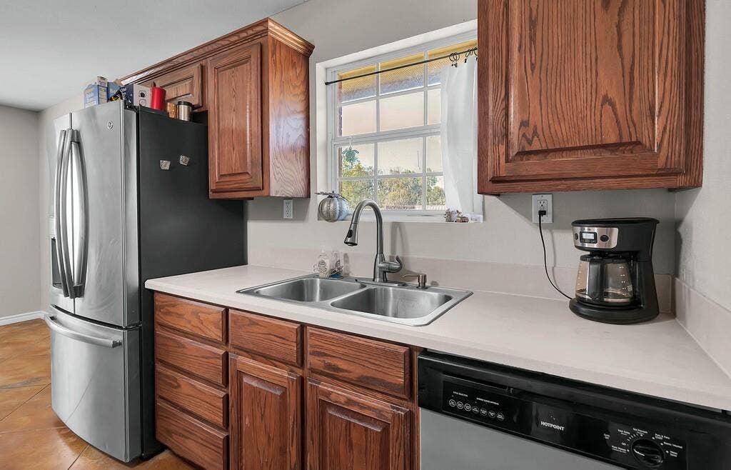 3287 Rosenthal Parkway, Lorena, TX 76655 3287 Rosenthal Parkway, Lorena, TX 76655