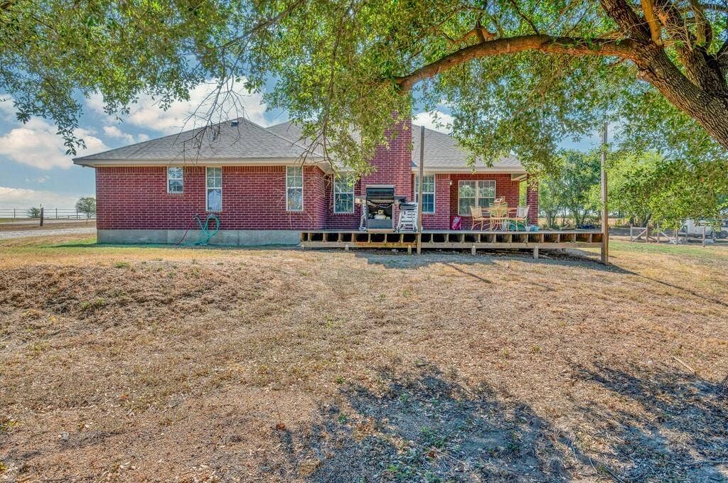 3287 Rosenthal Parkway, Lorena, TX 76655 3287 Rosenthal Parkway, Lorena, TX 76655