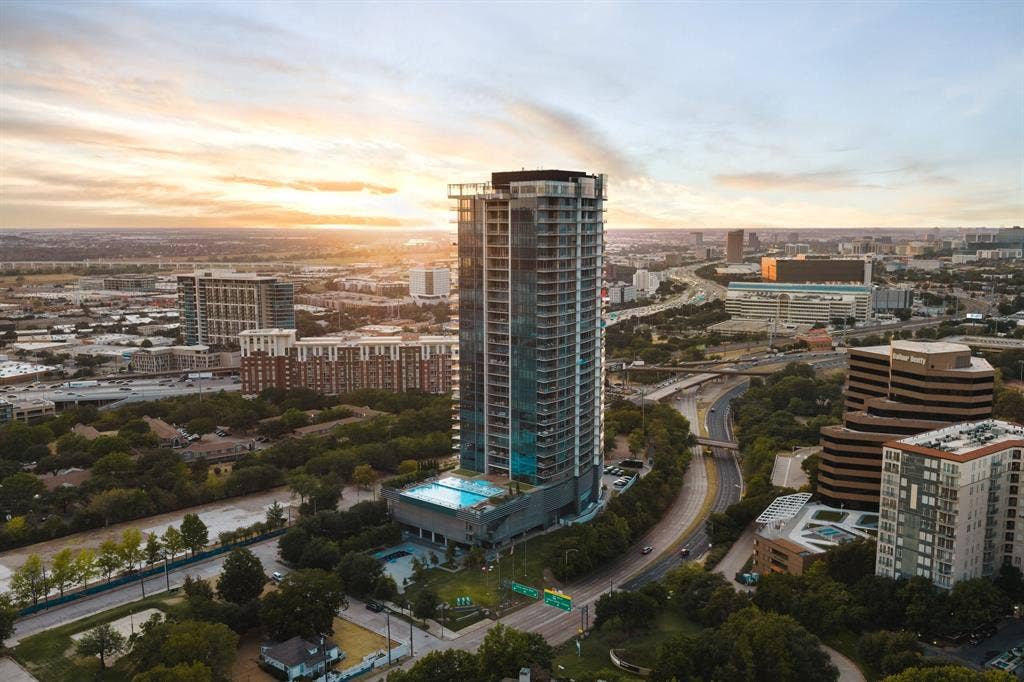 3130 N Harwood Street, #1805, Dallas, TX 75201 3130 N Harwood Street, #1805, Dallas, TX 75201