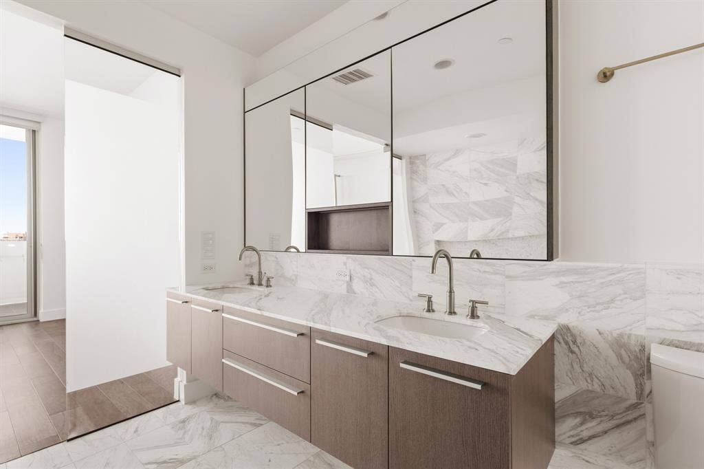 3130 N Harwood Street, #1805, Dallas, TX 75201 3130 N Harwood Street, #1805, Dallas, TX 75201