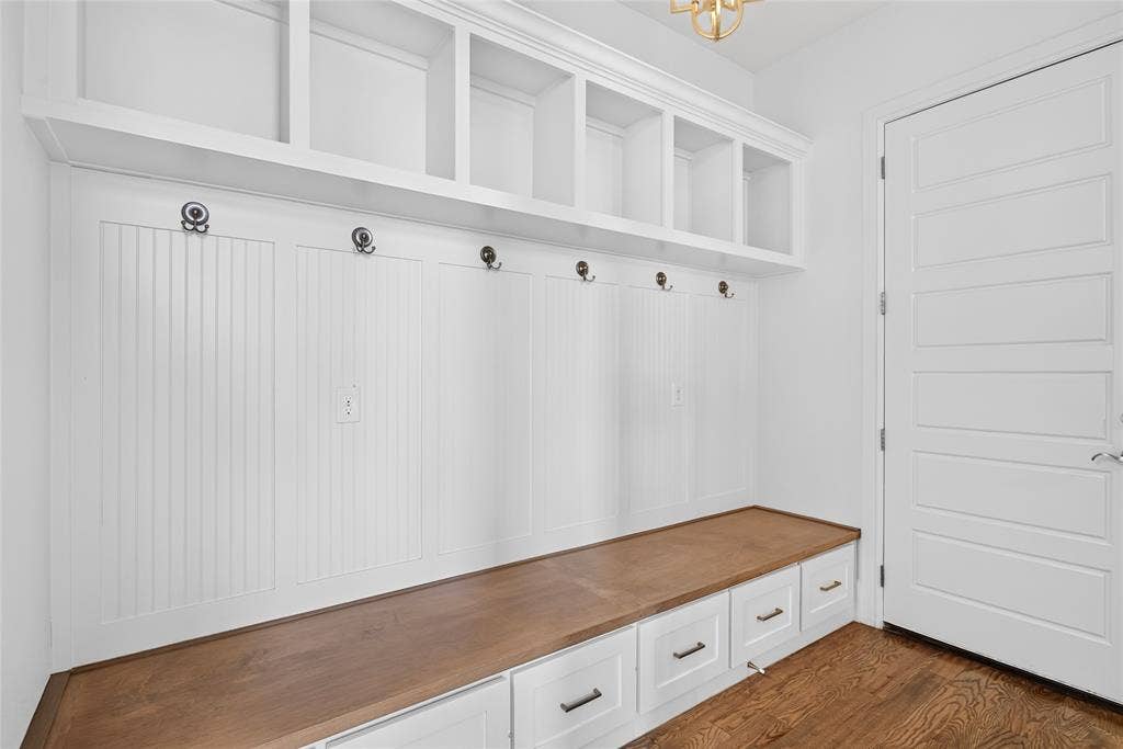 1717 Grey Bark Street, Fort Worth, TX 76008