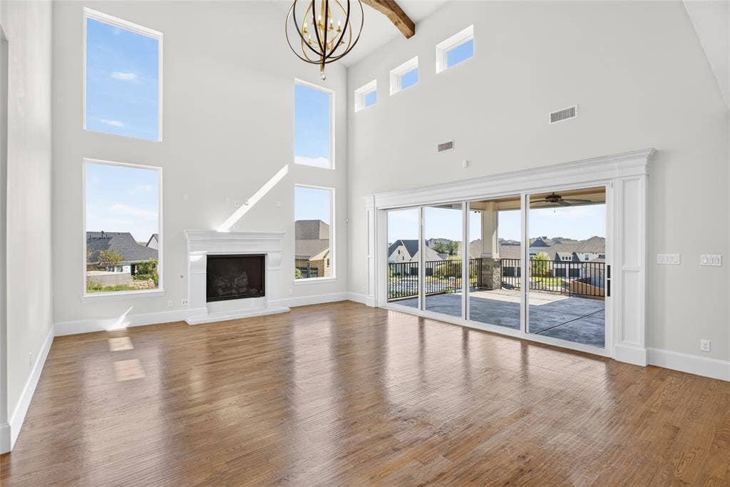 1717 Grey Bark Street, Fort Worth, TX 76008