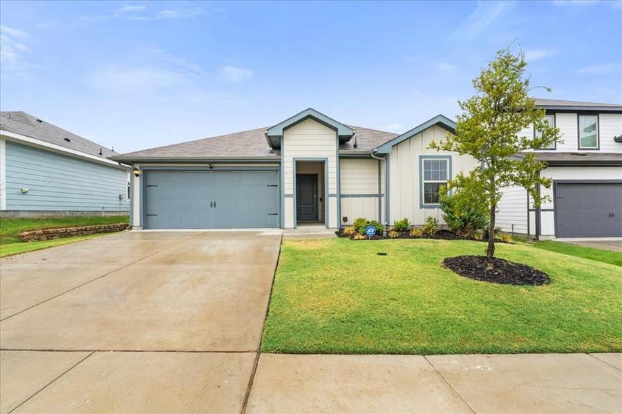 Property photo for 707 Sunlight Loop, Princeton, TX