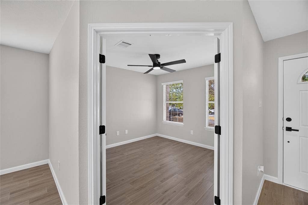1336 Kiwi Court, Dallas, TX 75051 1336 Kiwi Court, Dallas, TX 75051