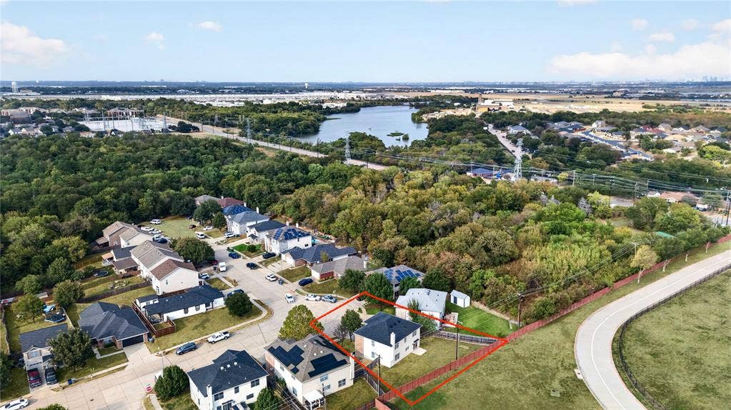 1336 Kiwi Court, Dallas, TX 75051 1336 Kiwi Court, Dallas, TX 75051